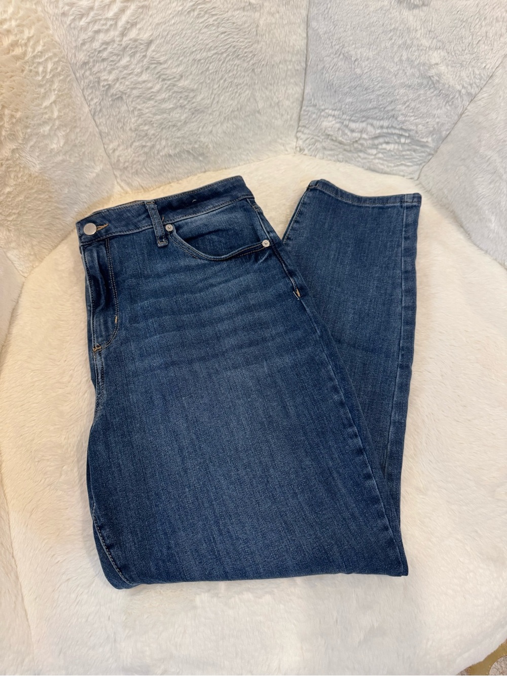 Sonoma Women's Dark Blue Straight-Leg Jeans